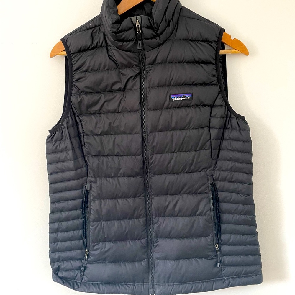 Womens patagonia size medium down sweater vest